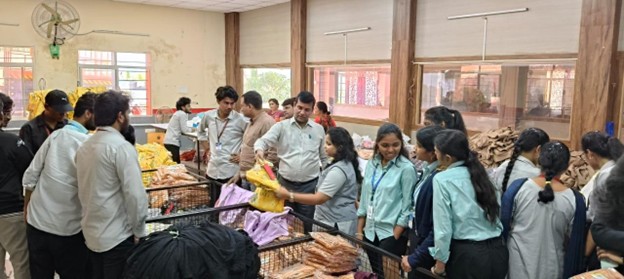 SoM Activity Day (Photo 13)